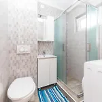 Two-bedroom In Okrug Gornji * Трогир